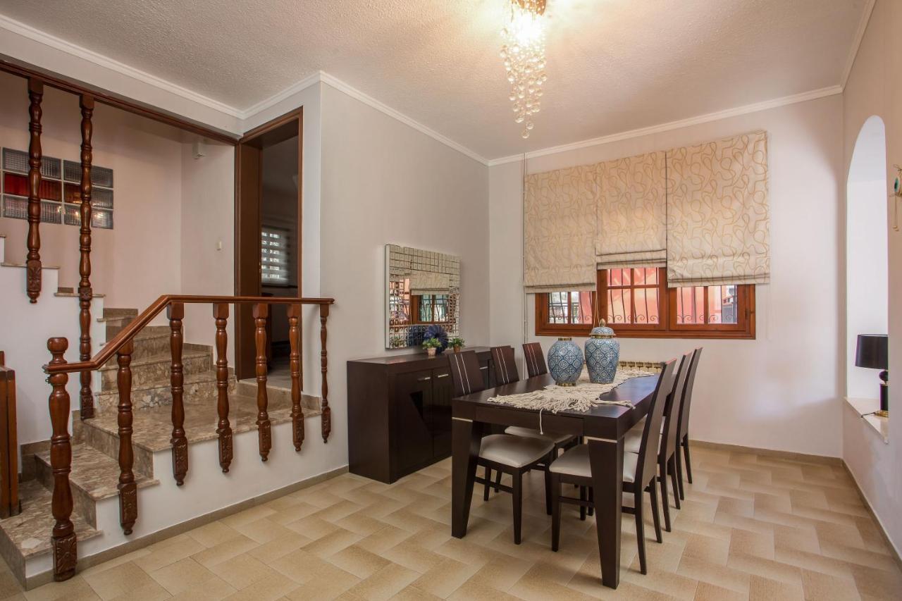 Hriska Luxury Villa Ixia  Esterno foto