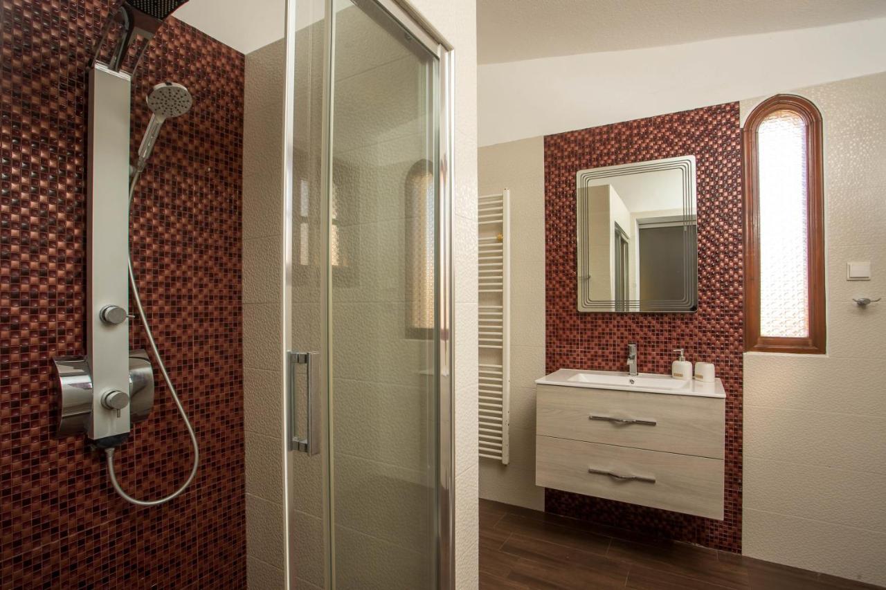 Hriska Luxury Villa Ixia  Esterno foto